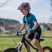 VENTO SHORTS kids cycling shorts black